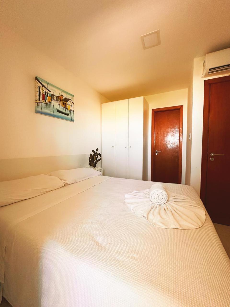 Apartamento Amplo De Frente O Mar Em *