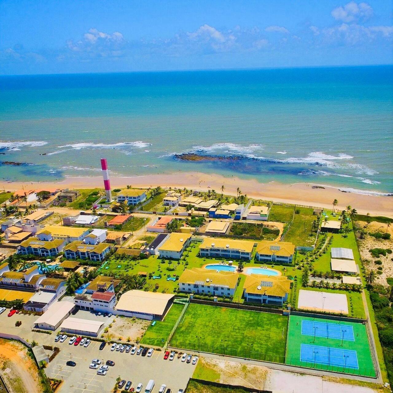 Apartamento Amplo De Frente O Mar Em